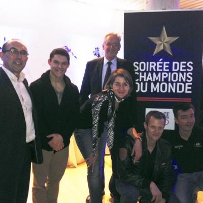 Soirée des Champions au CNOSF - Benjamin et l'Equipe de France de Voltige